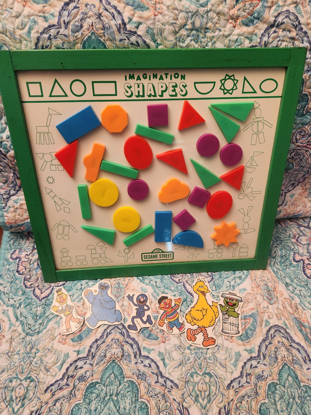 Sesame Street Magnetic Imagination Board