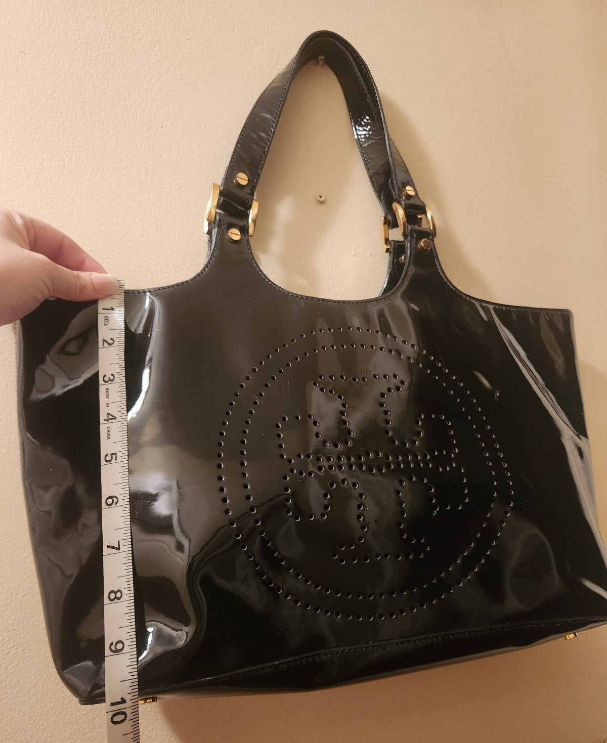 Tory Burch Bombe Tote Black Patent Leather Perforated Logo Shoulder Bag
