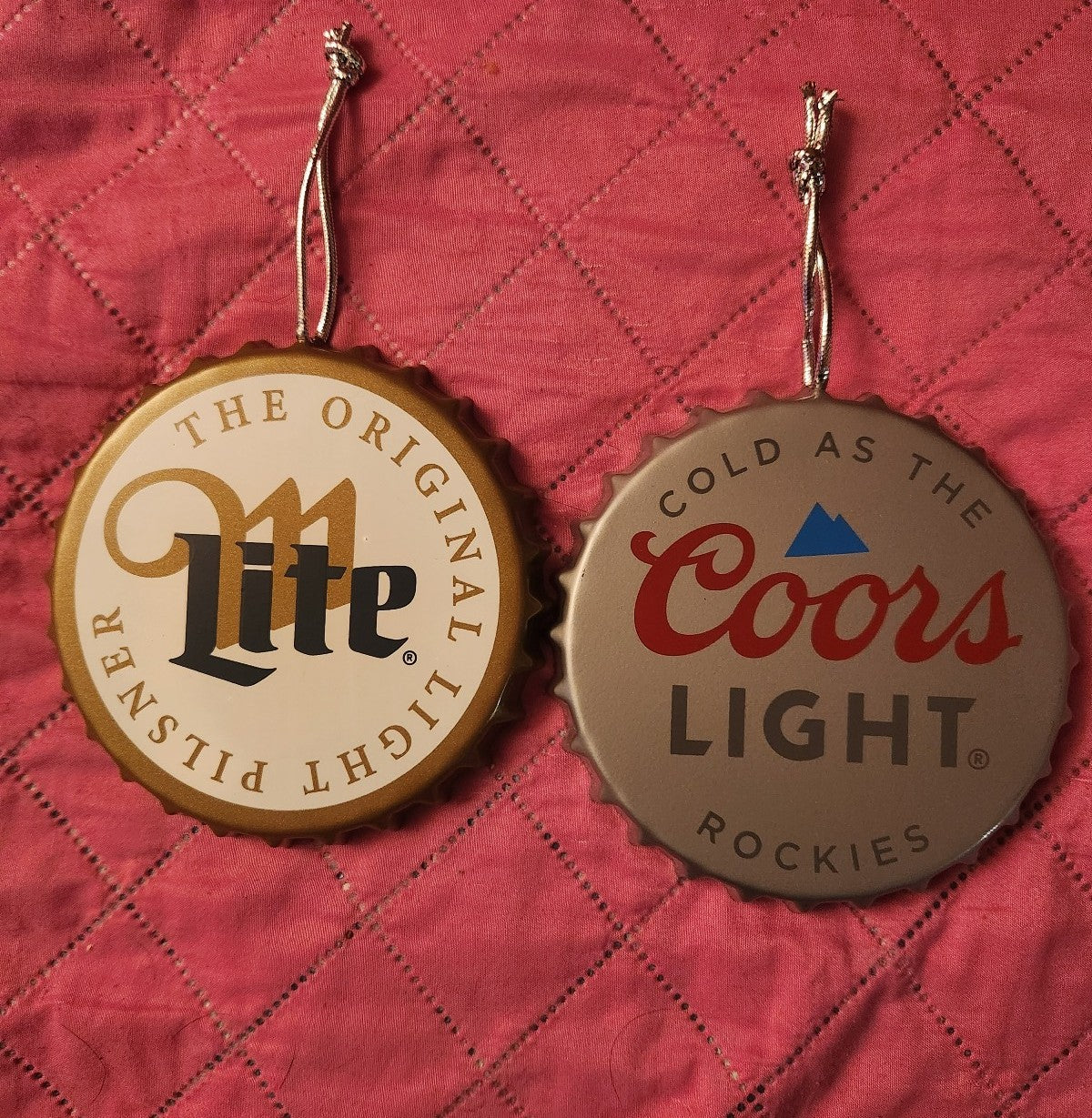 Miller Lite & Coors Light Metal Bottle Cap Ornaments NWT