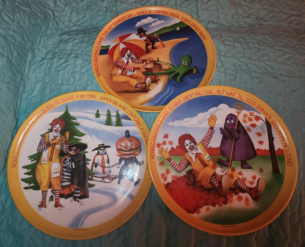 Mcdonalds Vintage 1977 Ronald Mcdonald Seasonal Plates