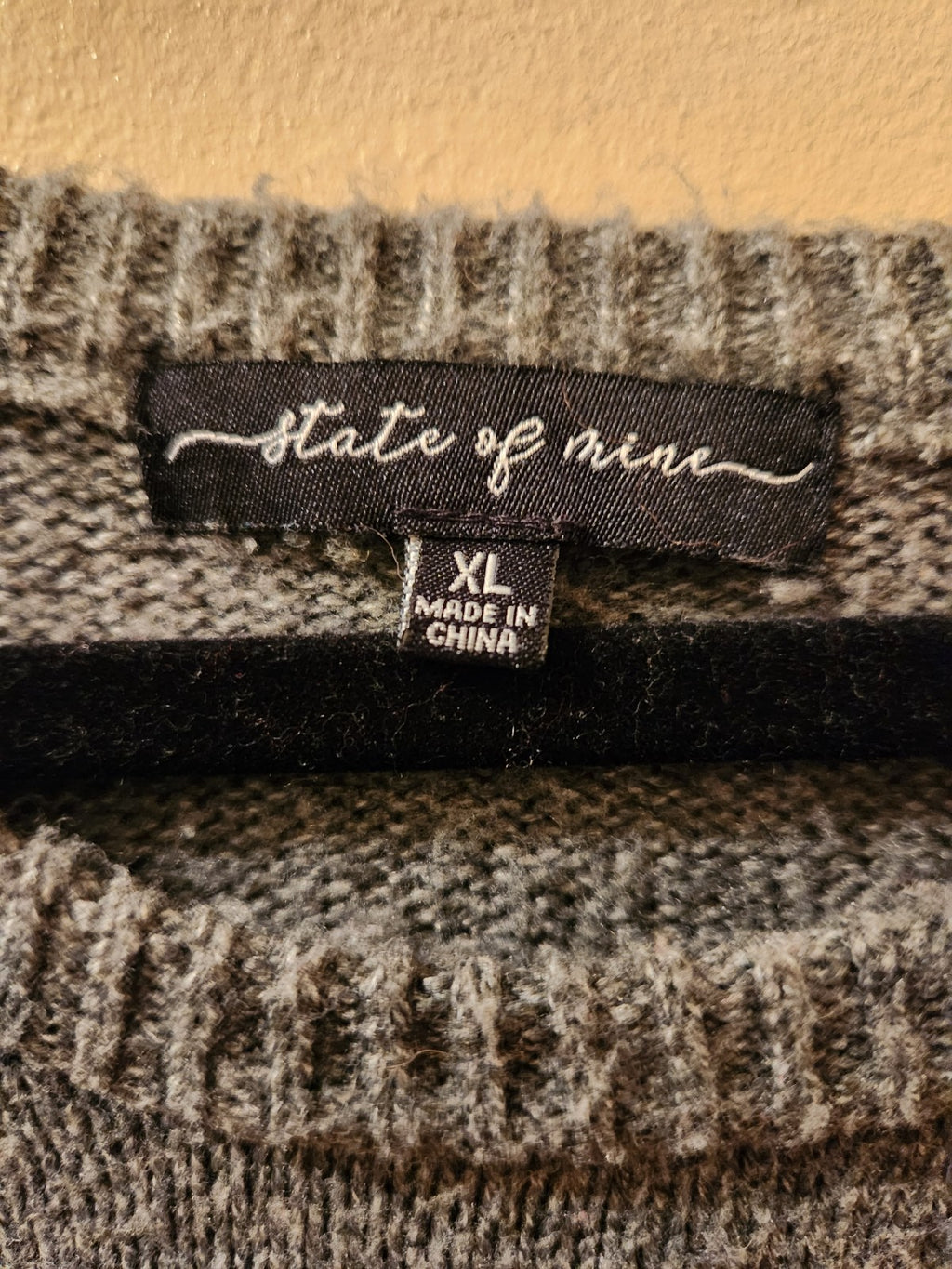 State Of Mine Womens Pumpkin Sweater XL