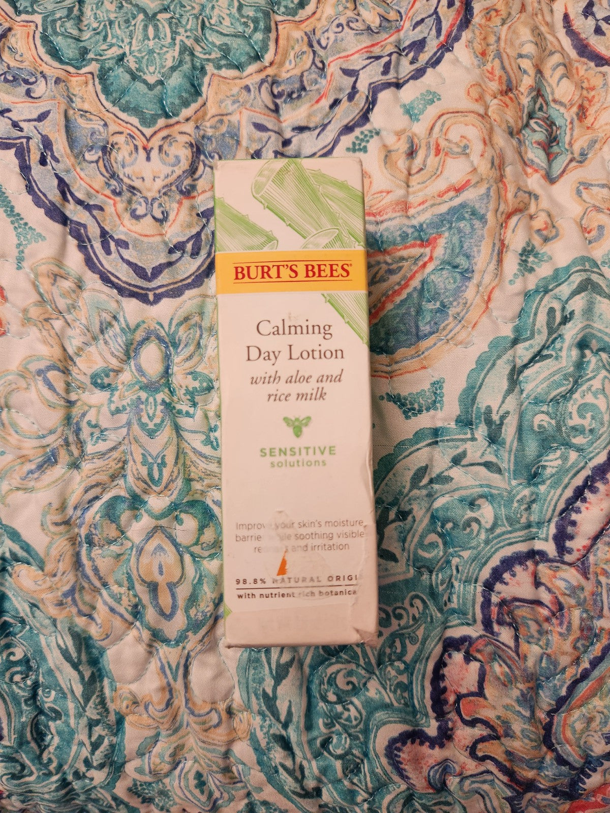 Burts Bees Calming Day Lotion NWT