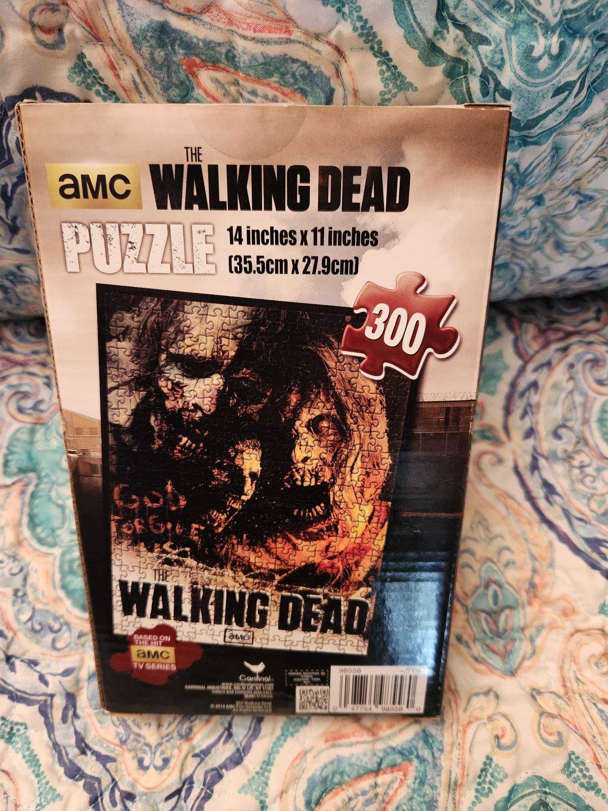The Walking Dead 300 Piece Puzzle NWT