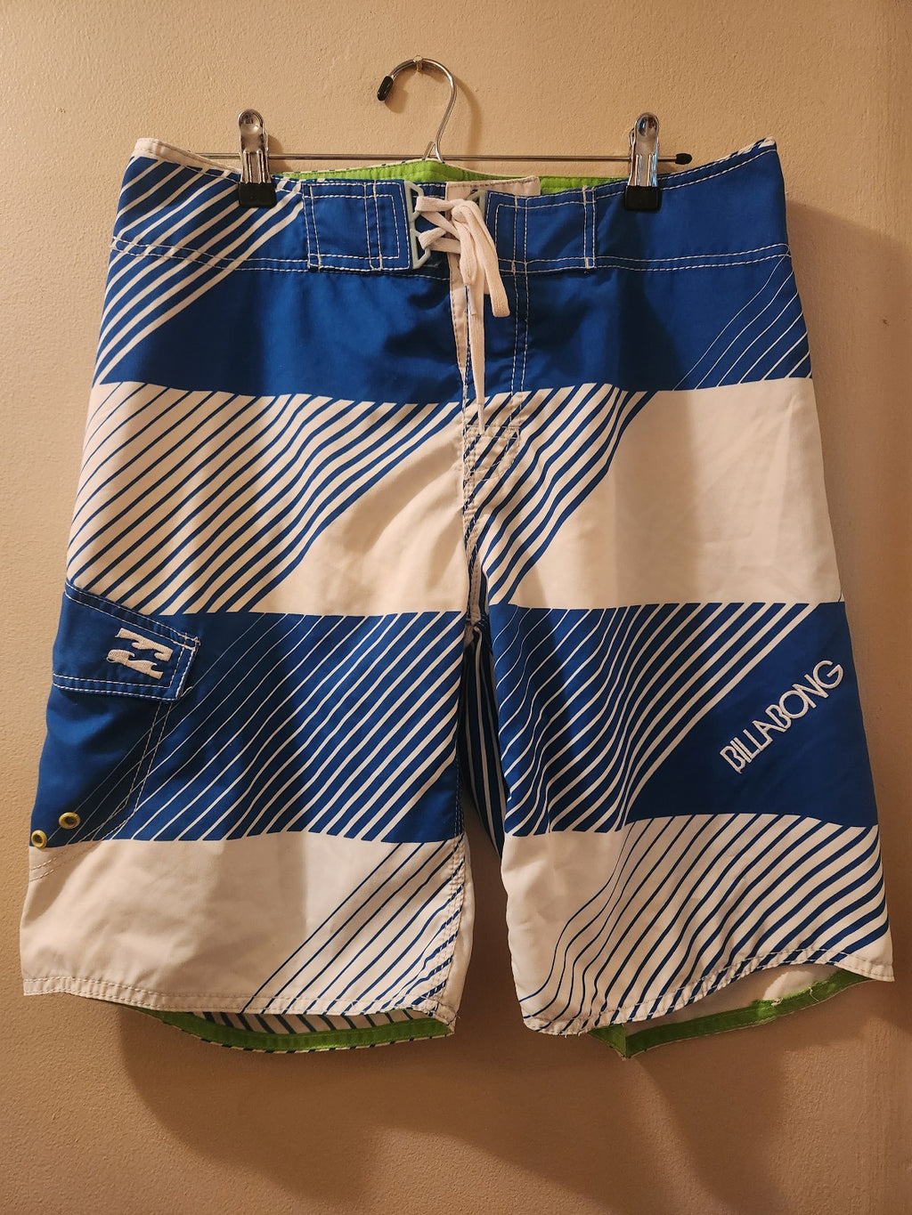 Billabong Mens Blue Stripe Boardshorts Size 33