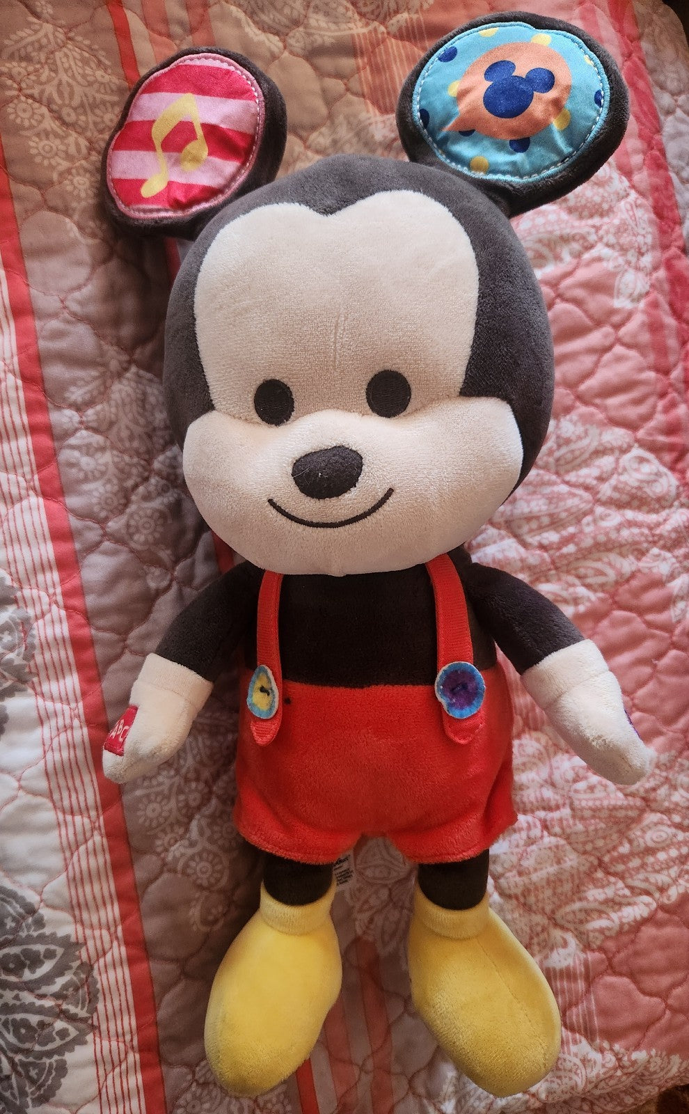 Disney Hooyay Hug & Play Talking Mickey Mouse Plush